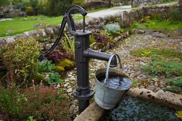 ENJEUX ET ÉCONOMIE DE L’EAU