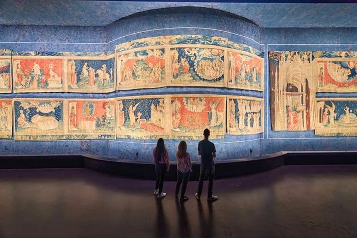 Visite libre du château d'Angers et de la tapisserie de l'Apocalypse, chef d'oeuvre inscrit à l'UNESCO