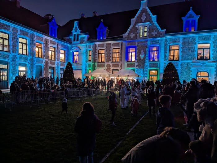 Marché de Noël et descente du Père Noël