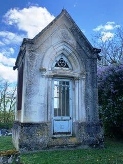 A la rencontre des Ménéhildiens célèbres : visite insolite du cimetière du Château