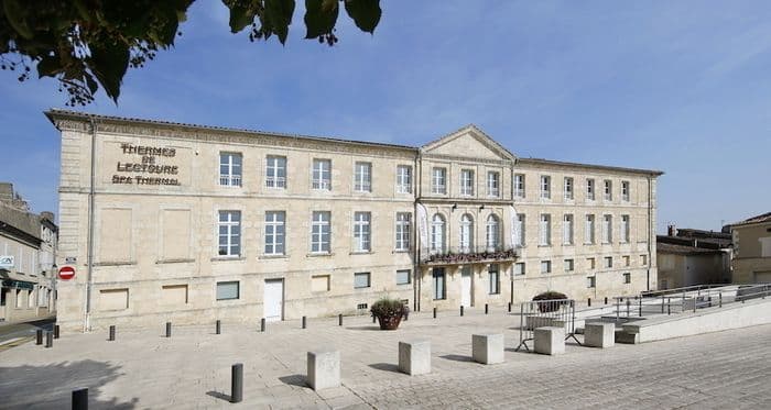 Découverte de deux édifices historiques de la ville