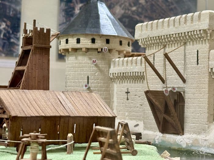 Visite guidée flash du musée de la Fortification