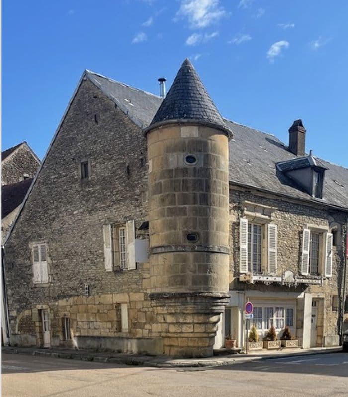 Visite guidée du village de L'Isle-sur-Serein