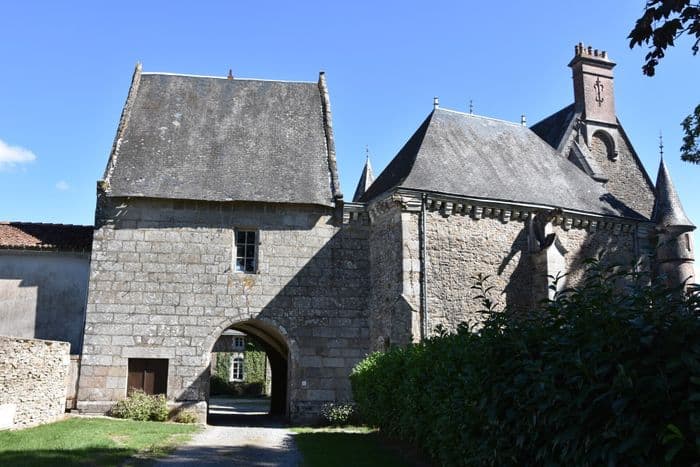 Visite guidée du château du Bois-Fichet par son propriétaire