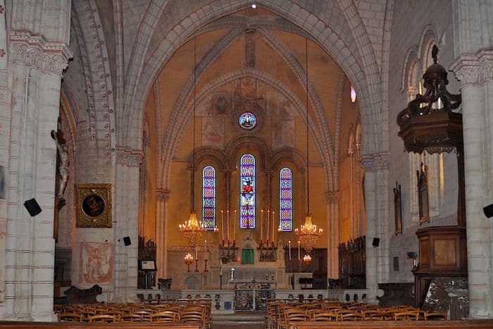 Visite guidée ou libre de l'église Saint-Pierre