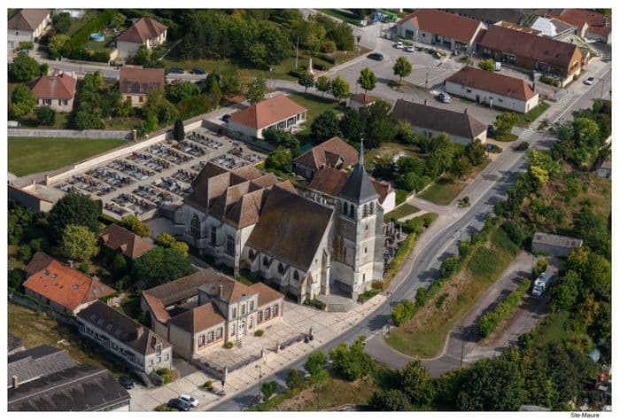 Découvrez librement une église classée et son tombeau médiéval