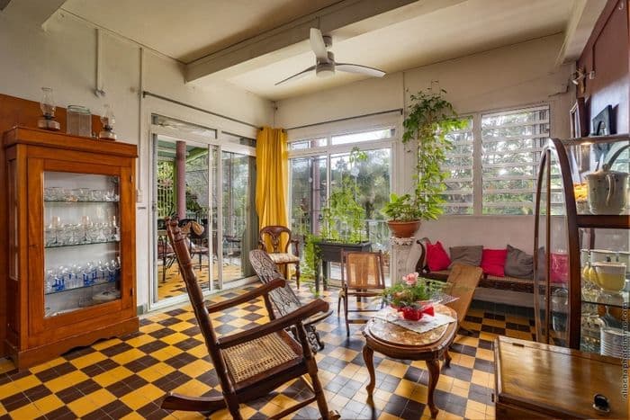 Découverte d'une maison des années 50