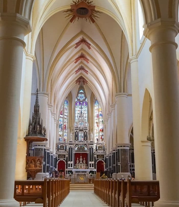Visite guidée de l'église haute