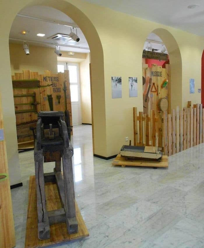 Jeu d'énigmes "Le Mardi Gras des petits carnavaliers" au sein de l'exposition permanente