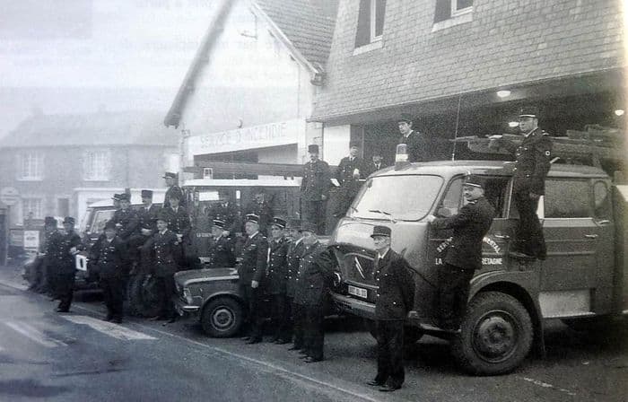 Les Parlottes : Mémoire de La Guerche avec les anciens pompiers (JEP)