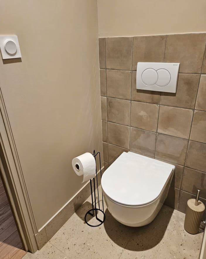 Maison-des-Chouettes-WC