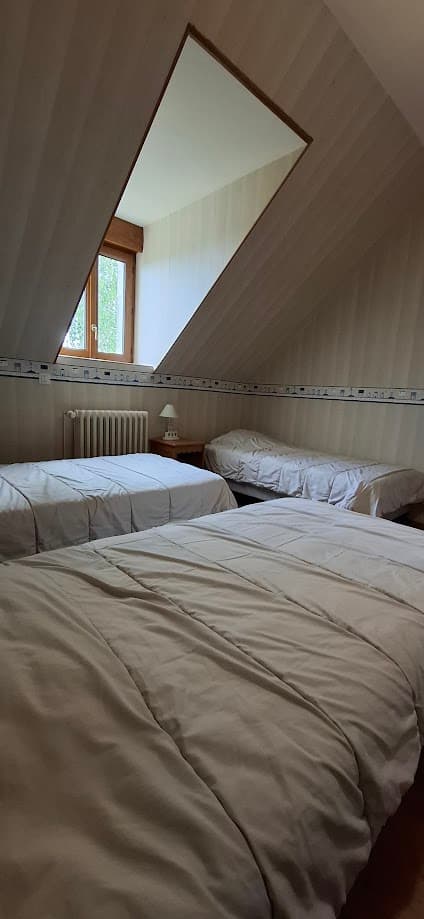 Le Domaine Saint Roch - chambre triple.jpg