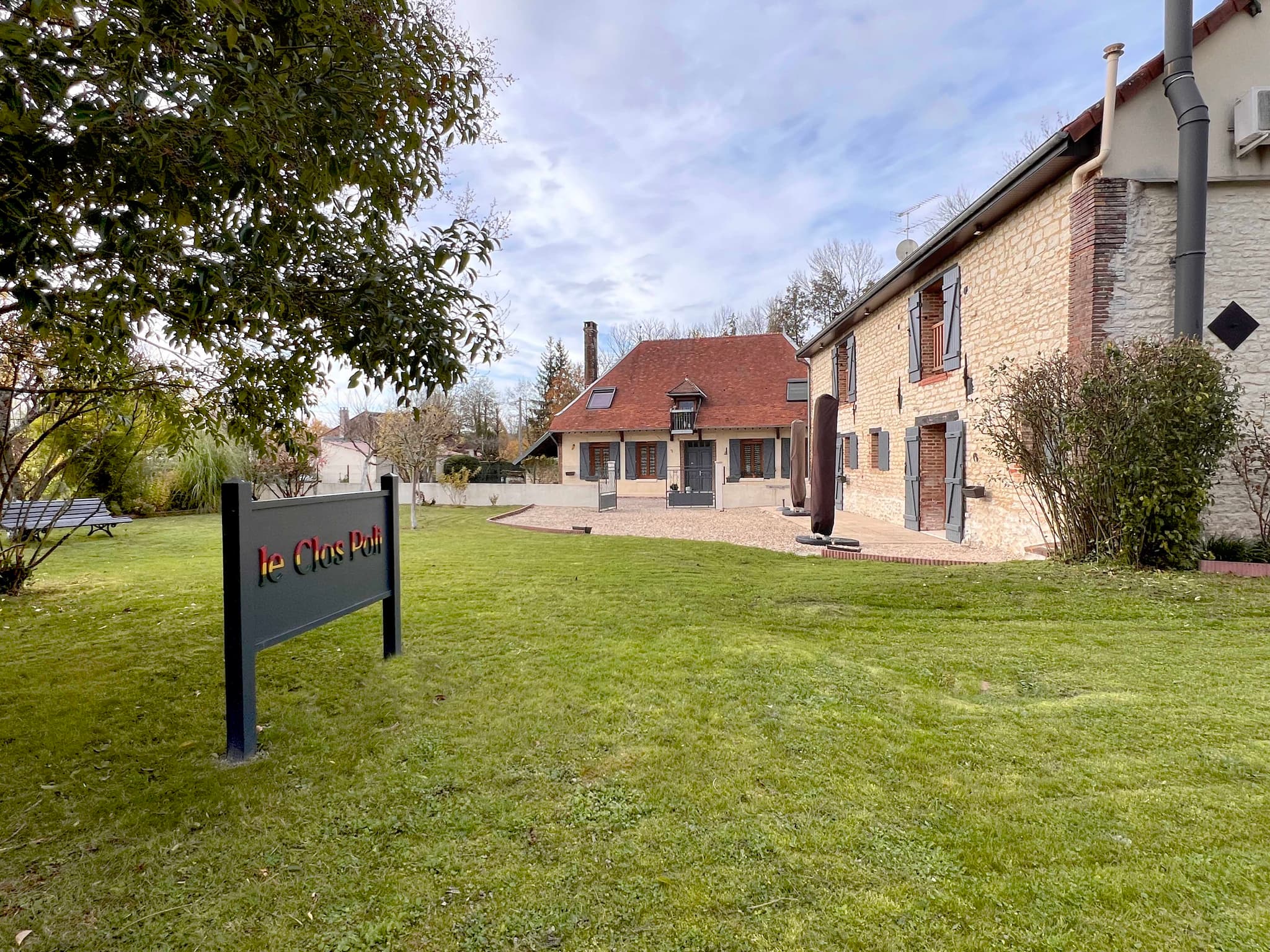 Le Clos Poli