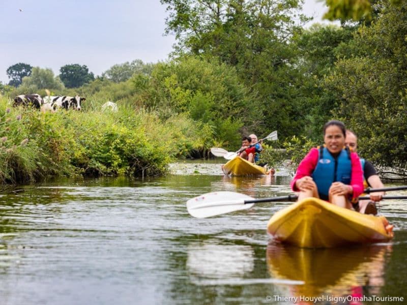 -IsignyOmahaTourism-T.Houyel-kayak-maraisTIS