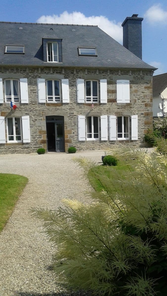 0-sourdeval-gite-du-parvis