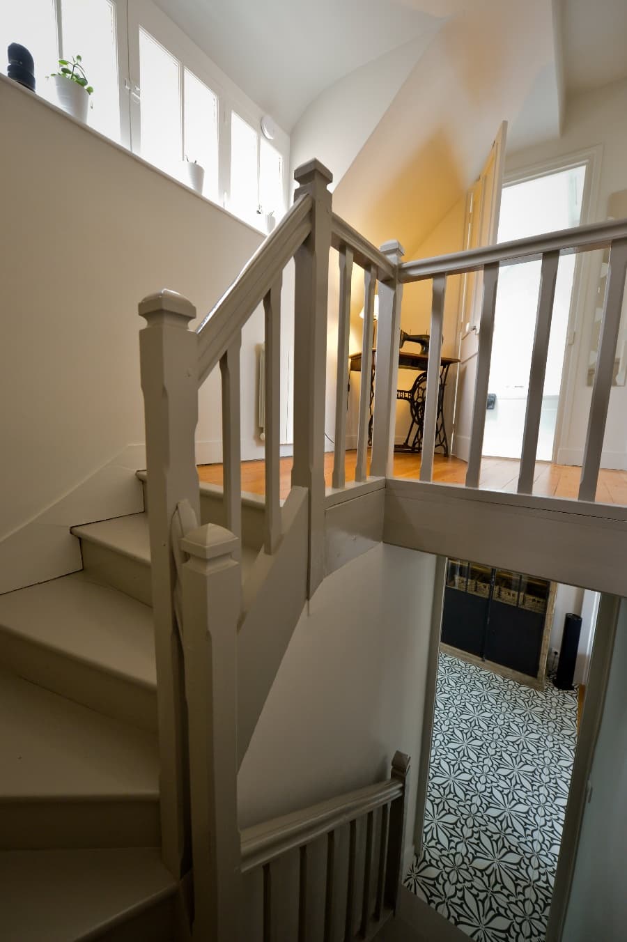 un escalier facile et large pour Honfleur