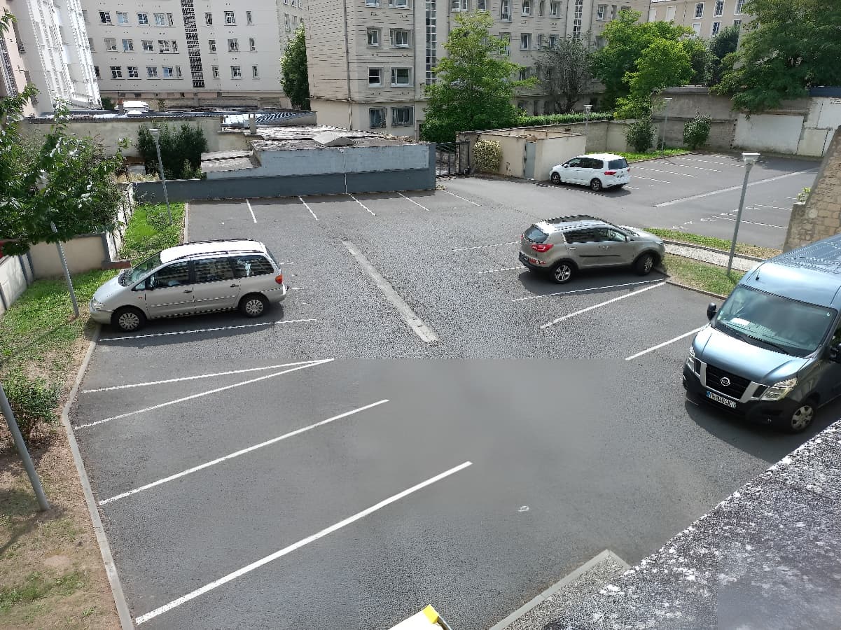 bb-home-parking-exterieur-securise