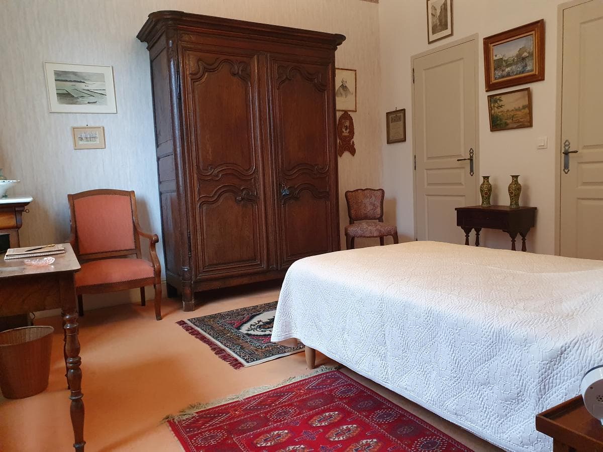 Chambre lit simple