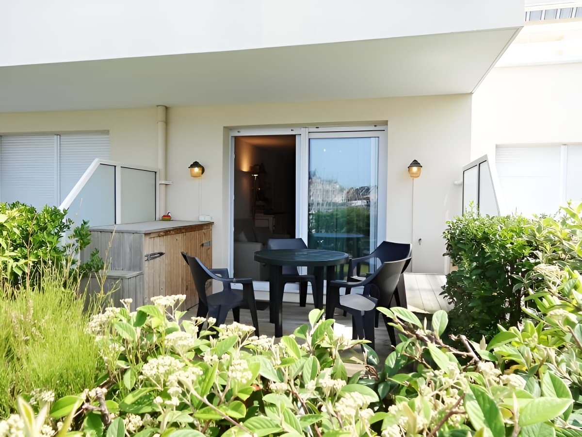 Gîte-delacour-jardin2