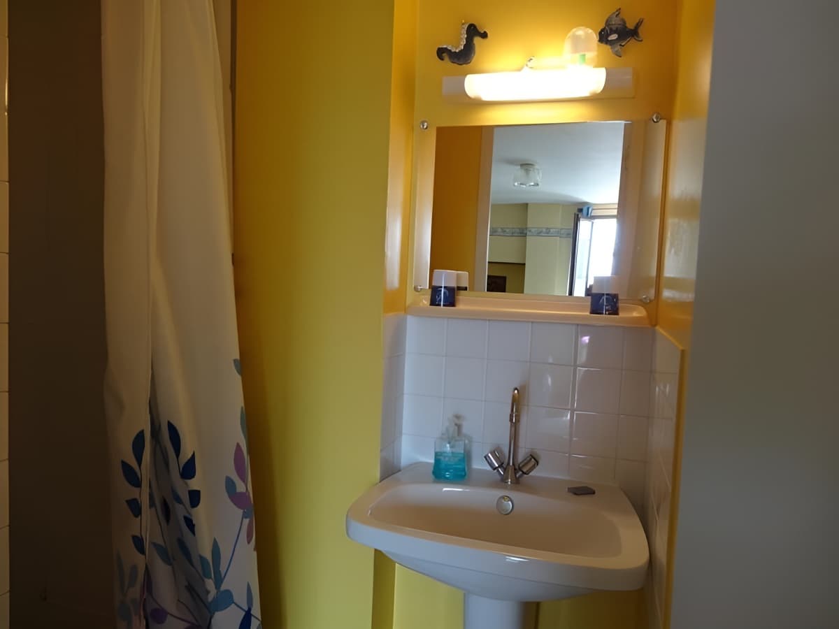 cabinet de toilette et douche