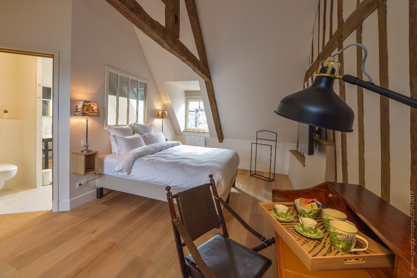 Chambre au R+2 avec sa salle de bain privée