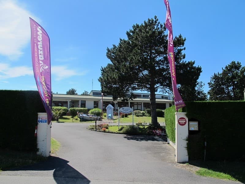 AZUREVA-Hauteville-sur-mer-1