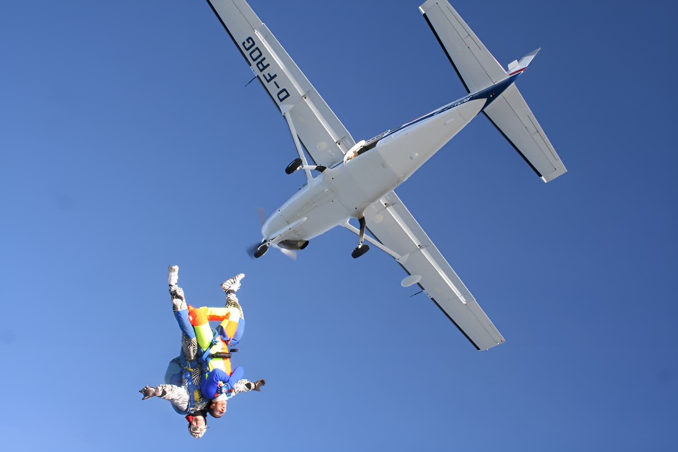 Abeille-Parachutisme--4-