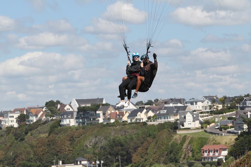 Parapente en Baie_BL8Z0031