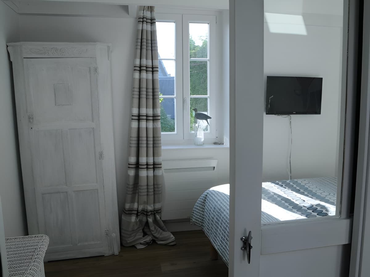 La chambre au rez-de-chaussée