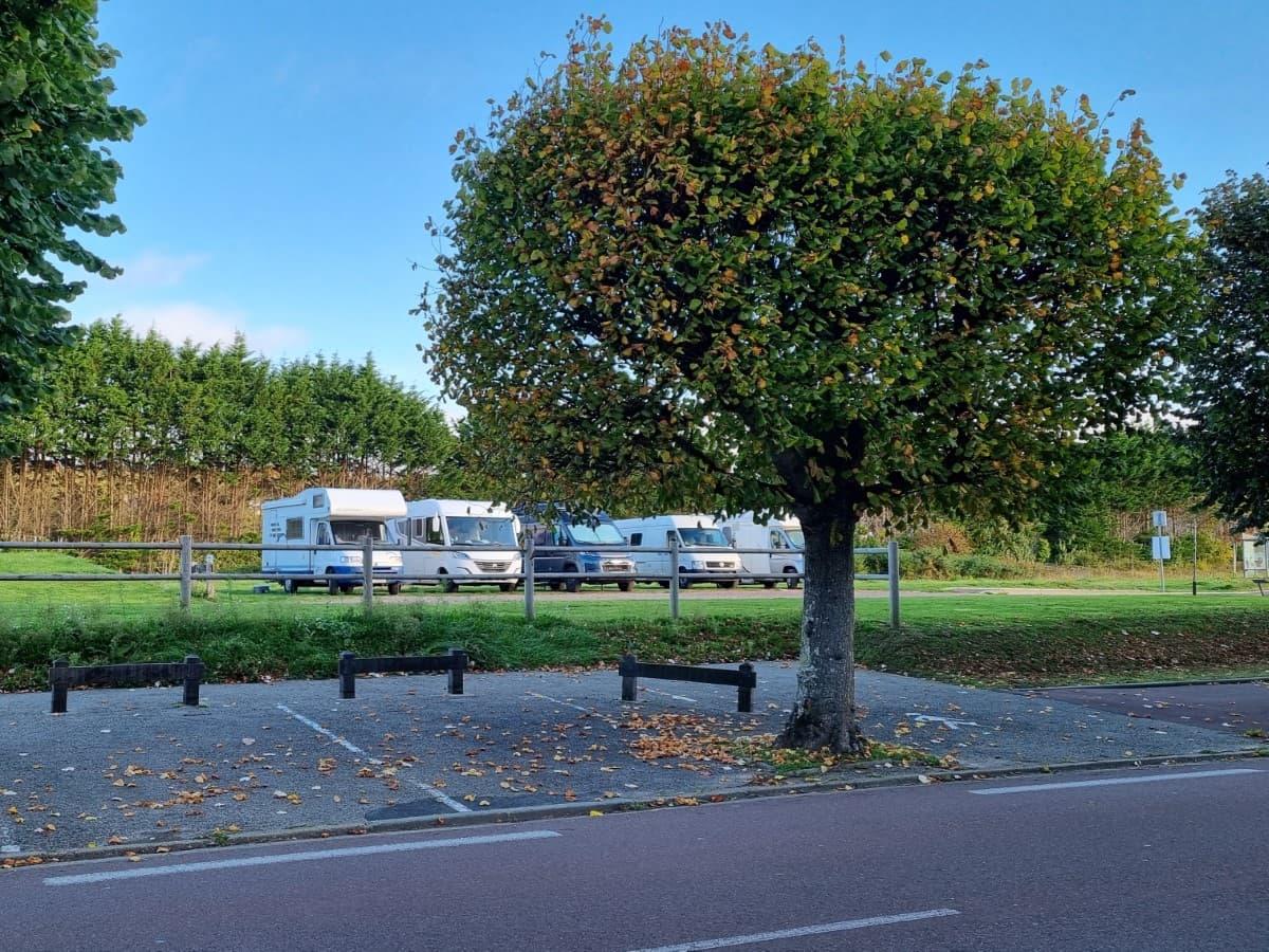 Barneville-Carteret-Aire de stationnement-0