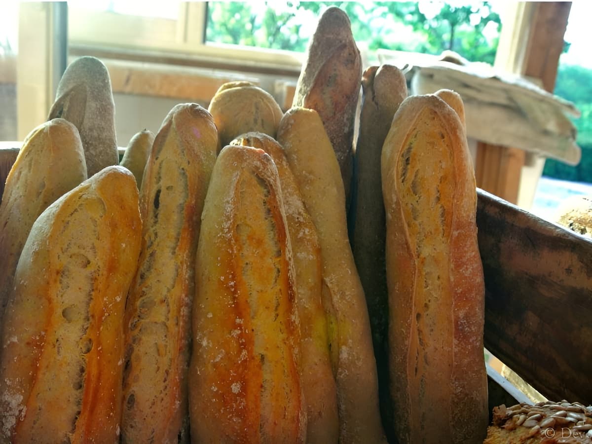 Boulangerie_Les_Copains_baguettes