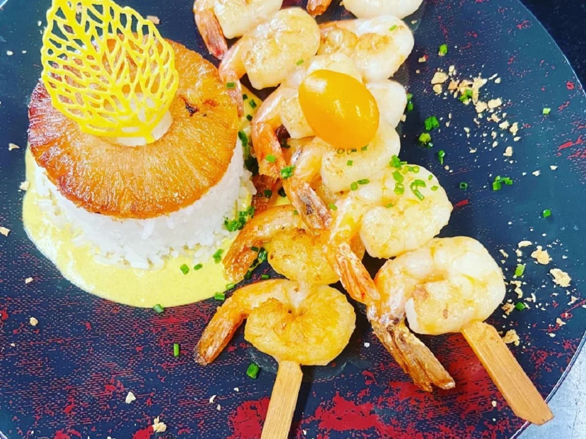 Brochettes-crevettes-ananas-3