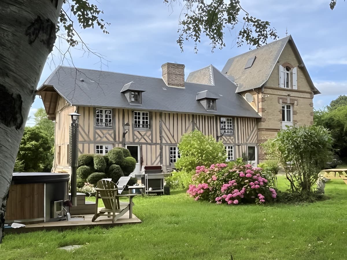 Le manoir extérieur