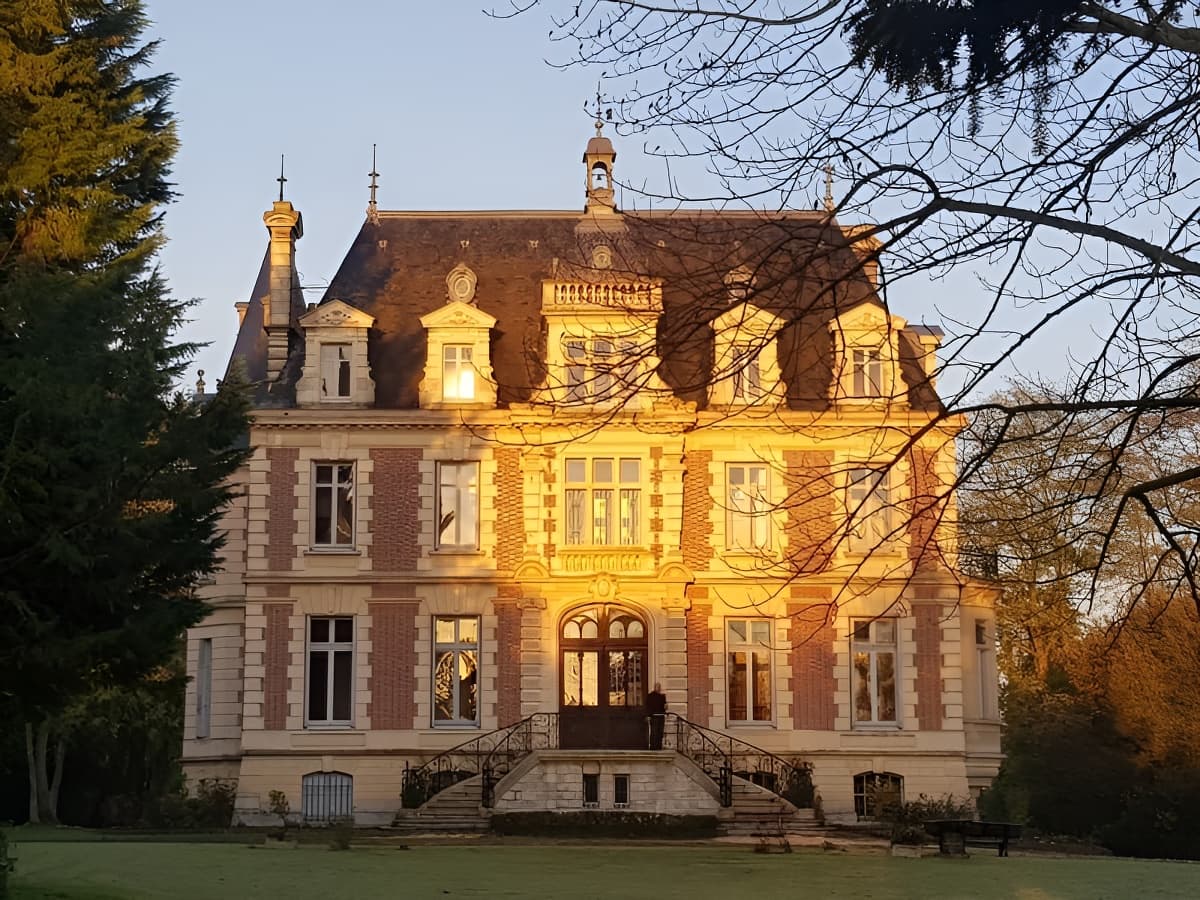Chateau de Hieville