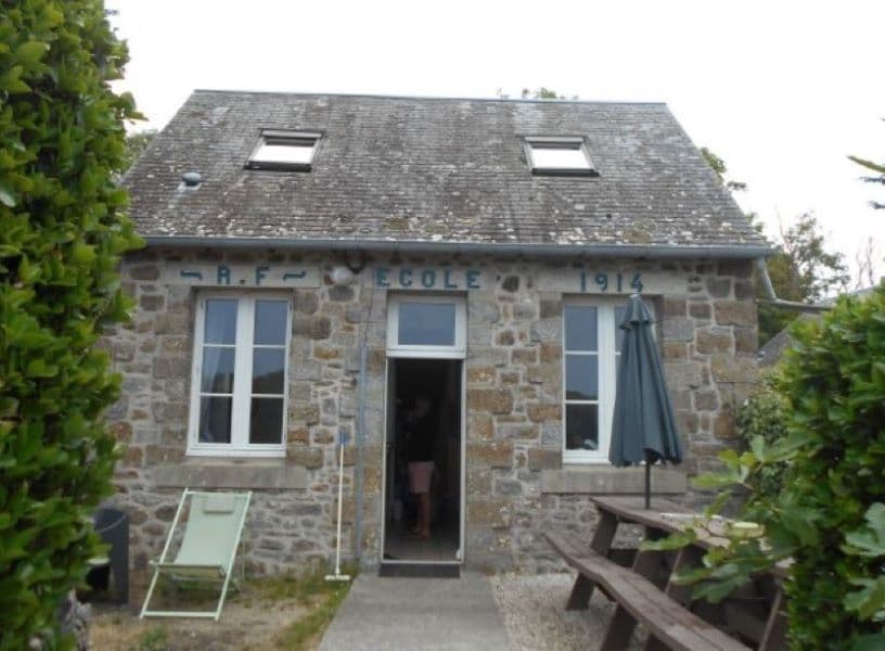Chausey - Ancienne école