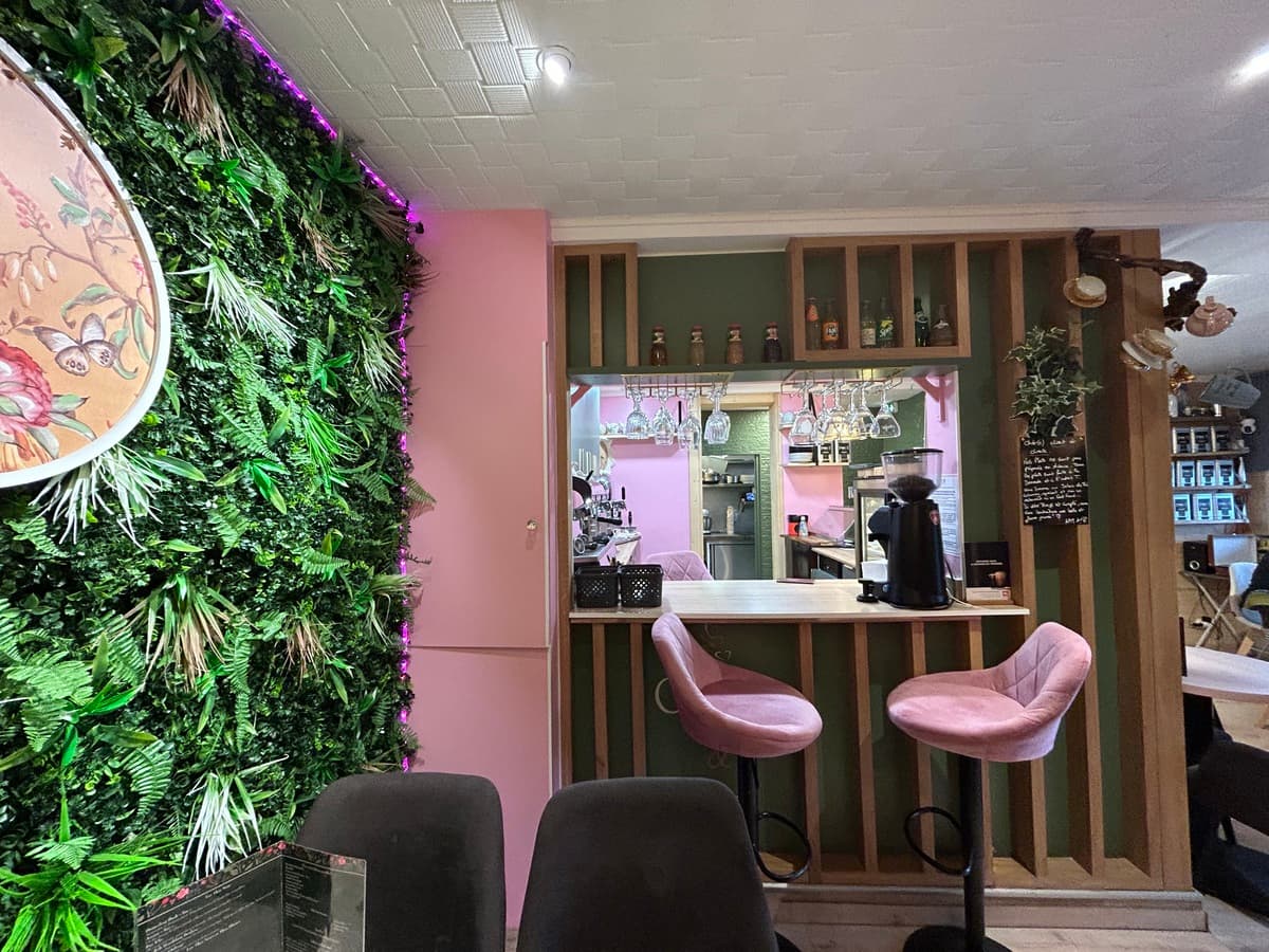 Coffee_and_tea_Bar_Courseulles