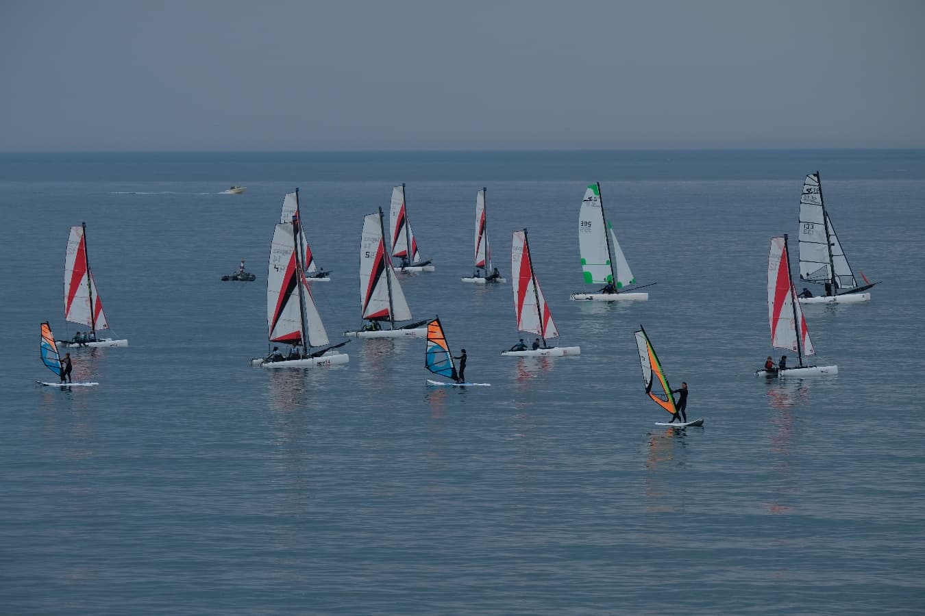 catamaran-topaz12-topaz14-voiles-de-nacre