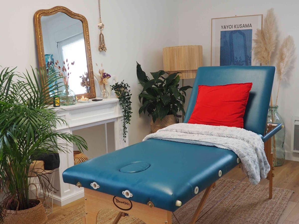 Delphine Massage (1)