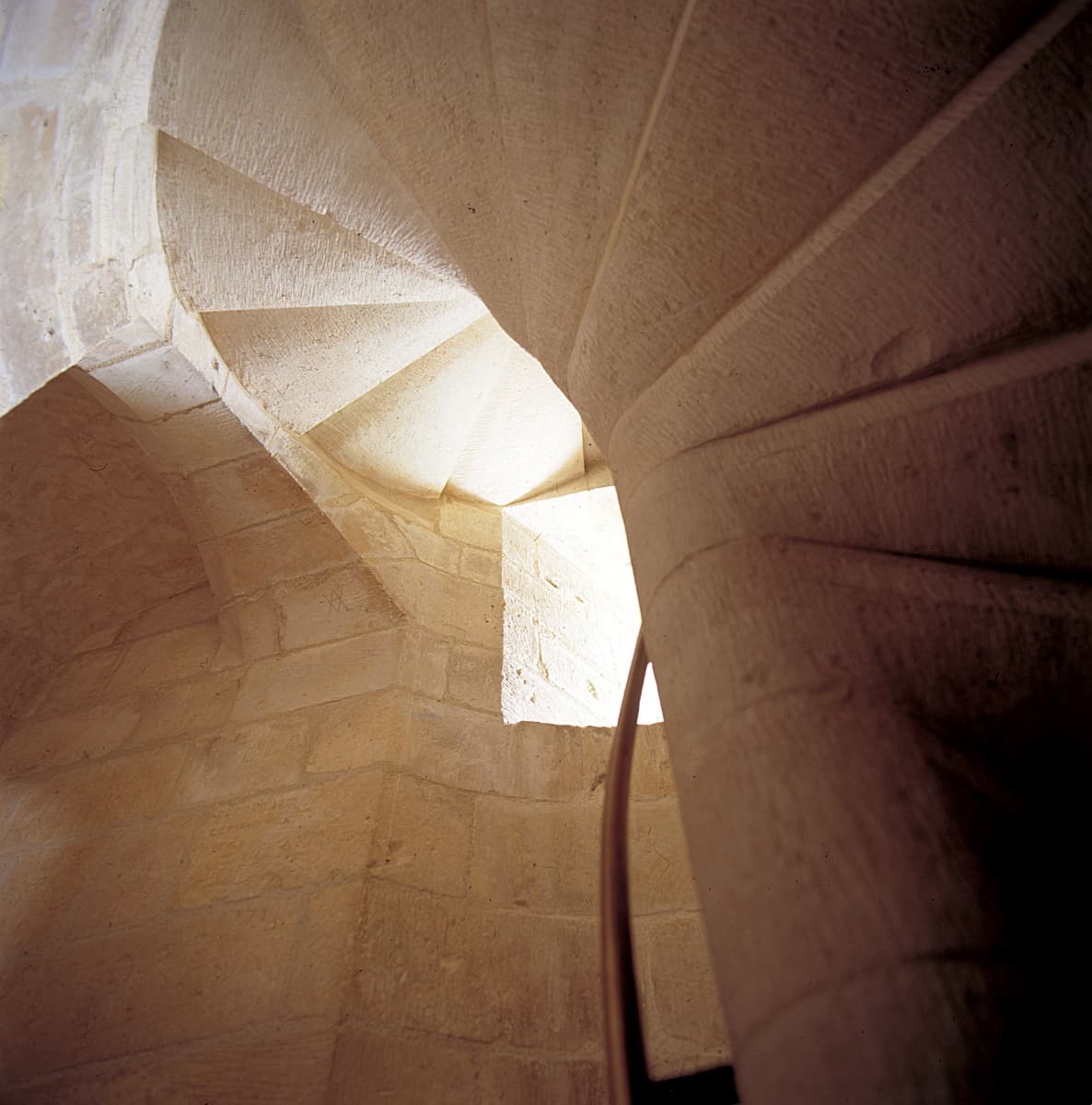 Escalier de la tour Talbot Château Guillaume le Conquérant FALAISE