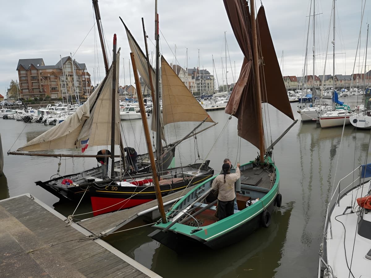 A port Guillaume, gréements tradionnels à Dives sur Mer