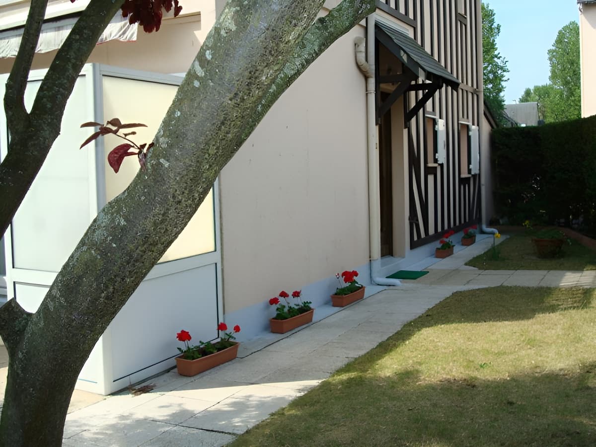 L'entrée indépendante