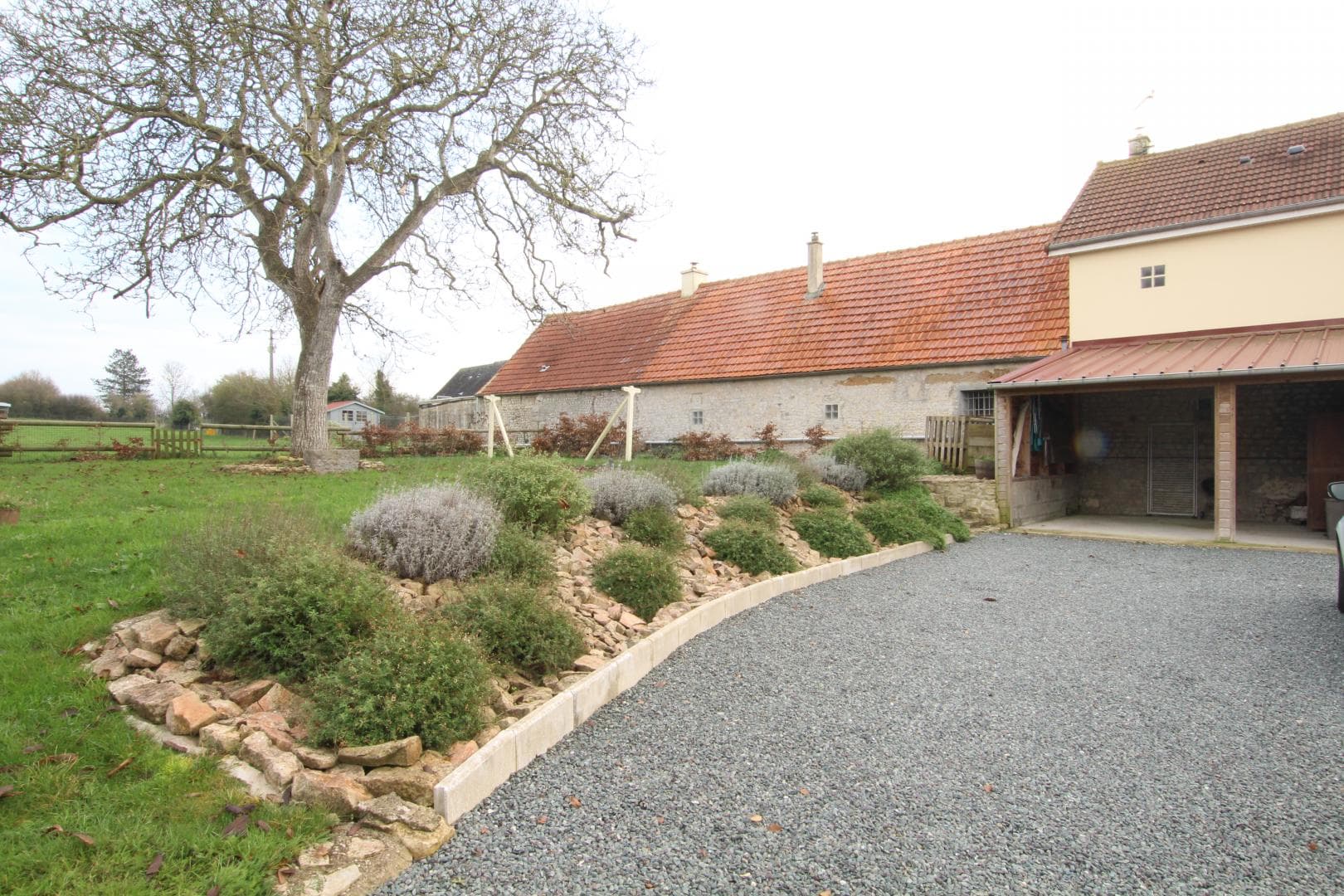 Le Vieux Noyer