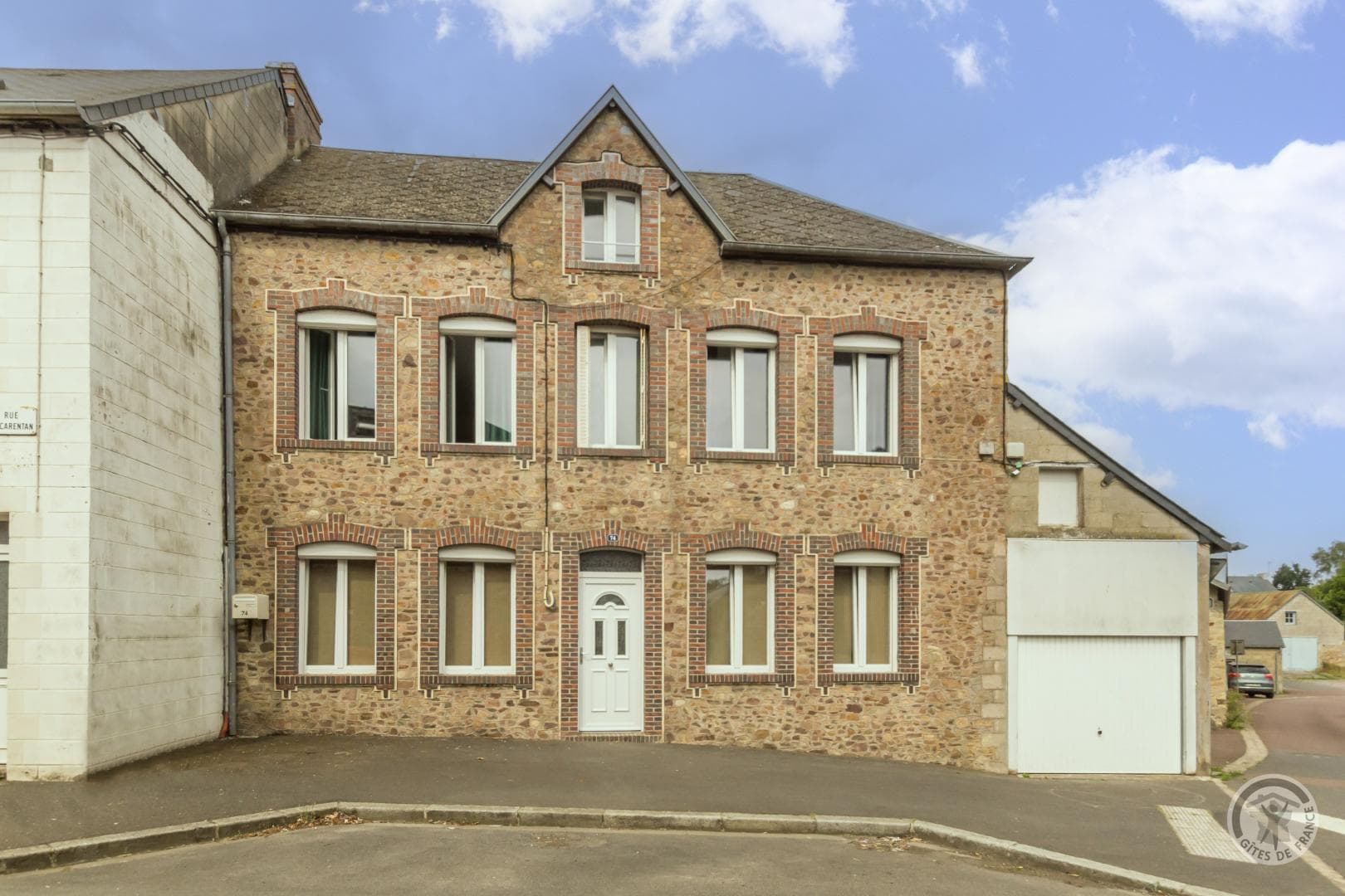 Chez Nelly