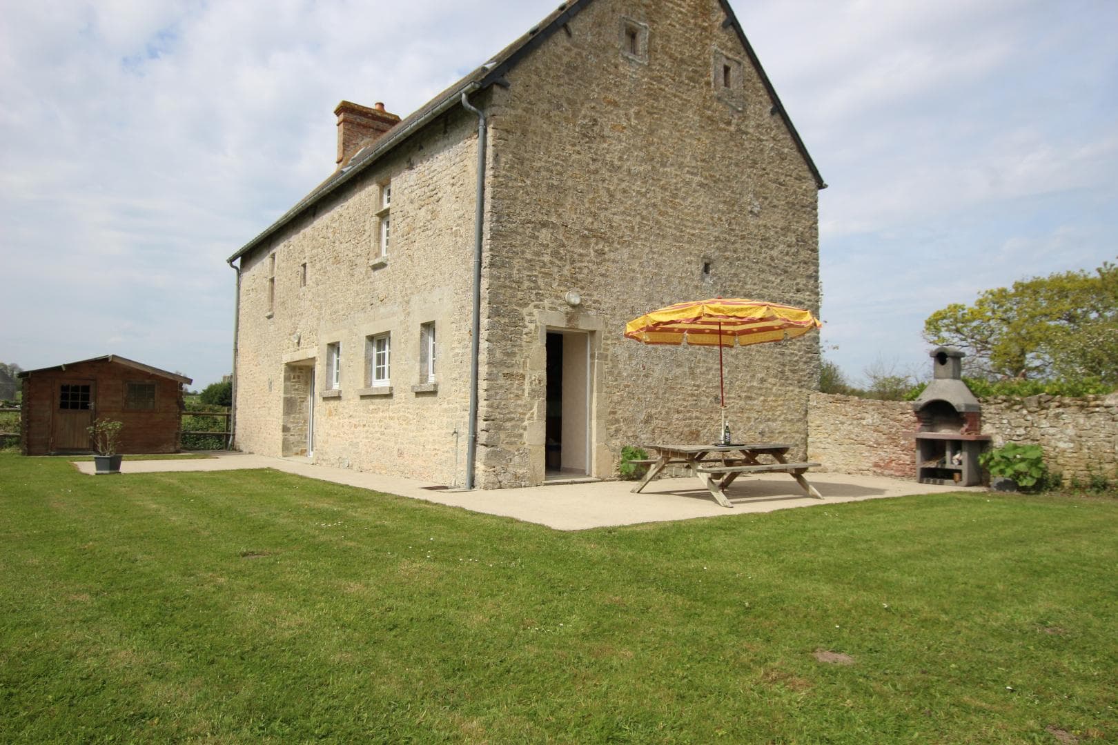 le Petit Pierreville