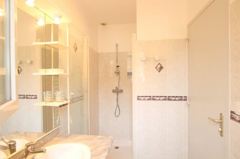 H8198-saint-martin-de-brehal-8