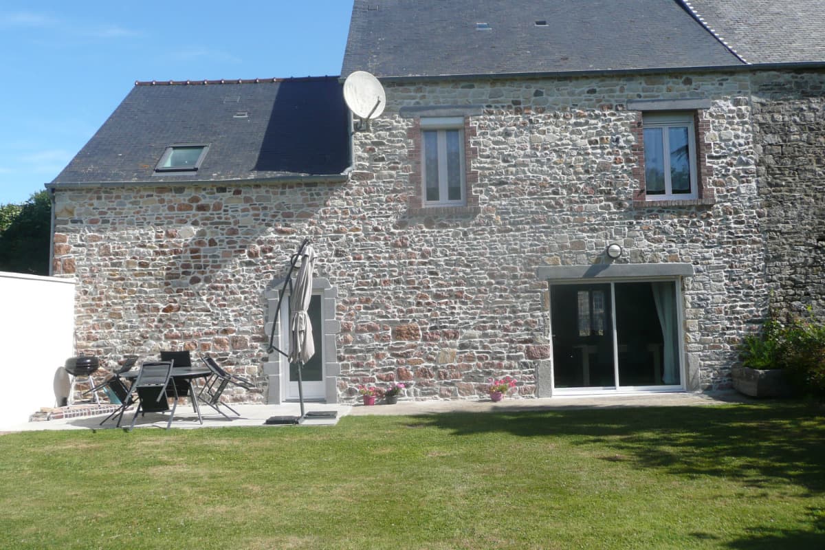 H8363-la-vallee-baubigny-11