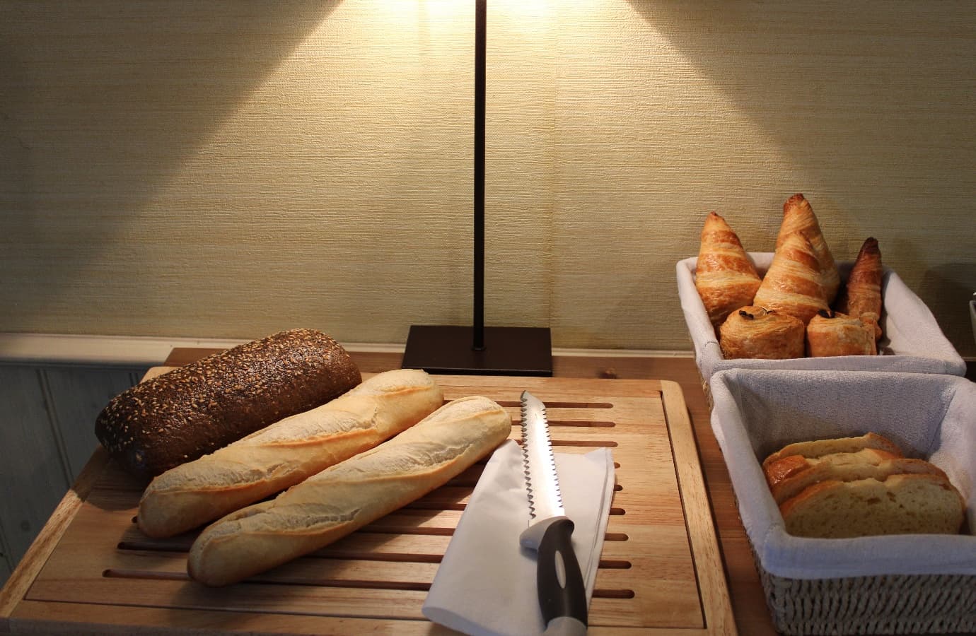 PETIT-DEJEUNER