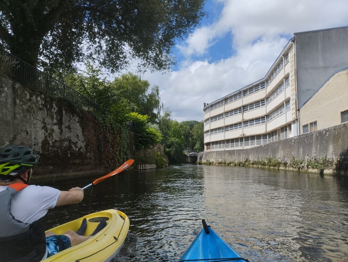 Karibu_Kayak