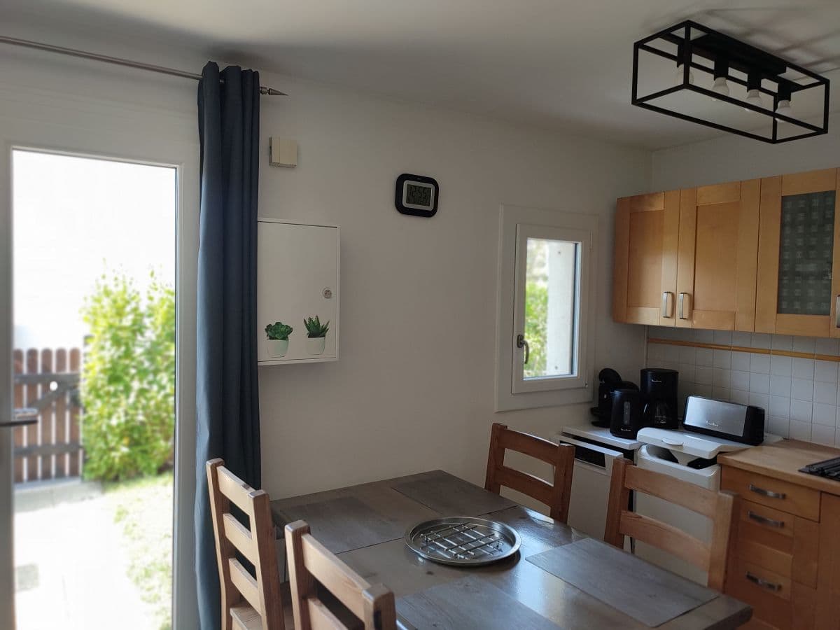 La cuisine - vue jardin