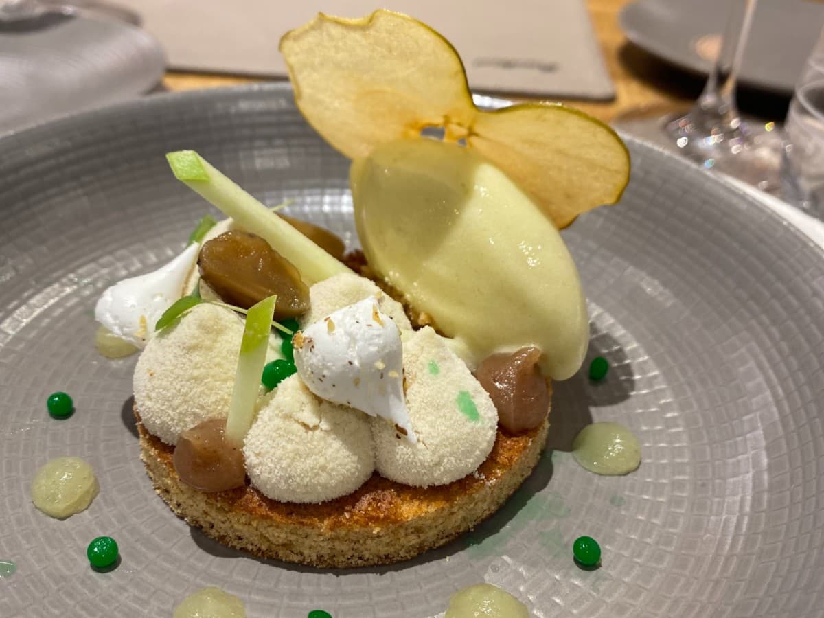 La pomme et la marron